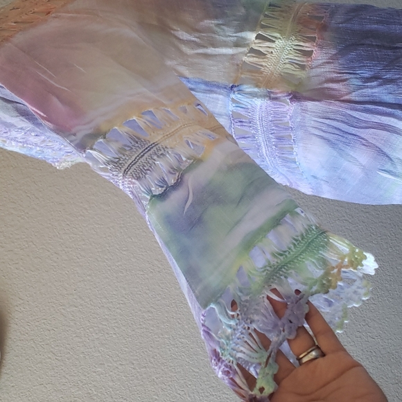 Soft surroundings tie dye cover-up. Size XS - Picture 6 of 8